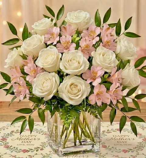 White Rose Embrace (square vase)